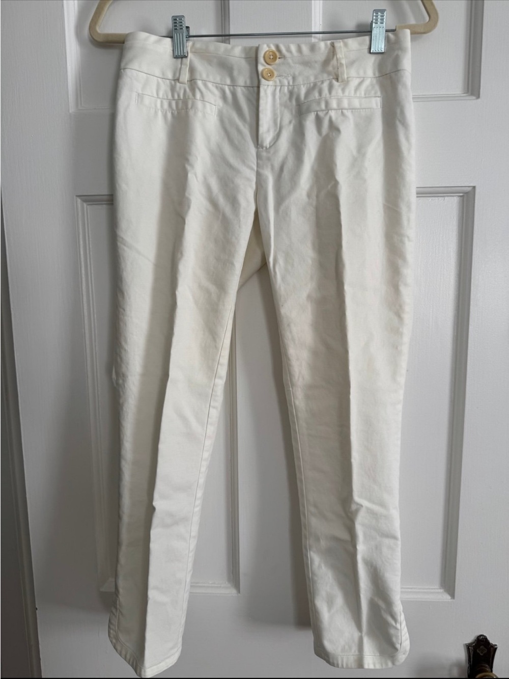Cartonnier White Cropped Ankle Pants